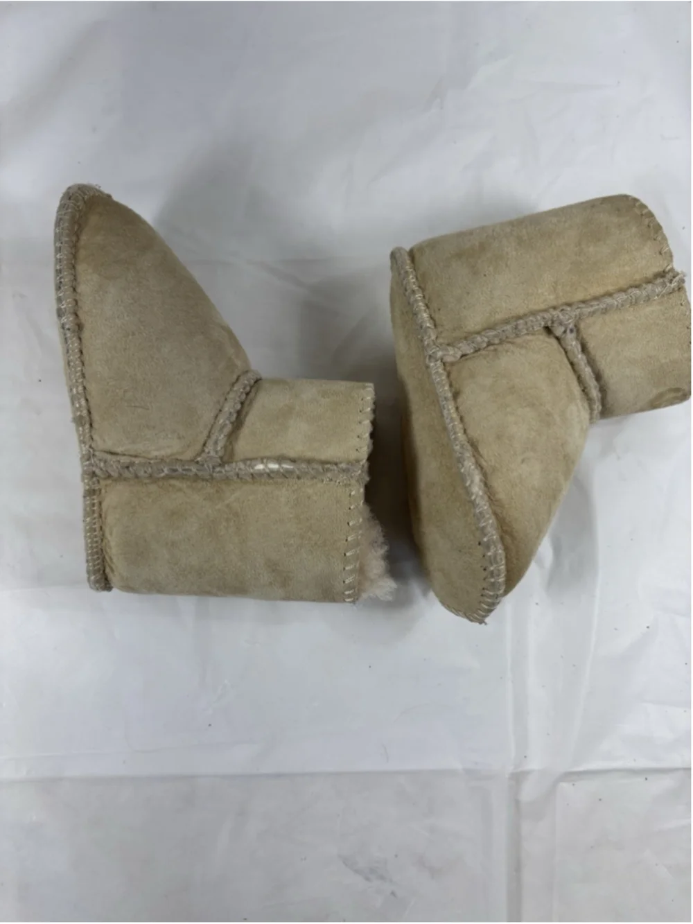 UGG Australia Unisex Baby Toddler Erin Shearling Fur Boots Size Small